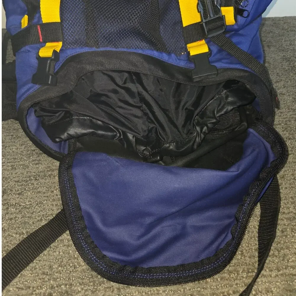 Coleman Peak 1 Hiking Backpack Blue Black & Yellow Medium Capacity